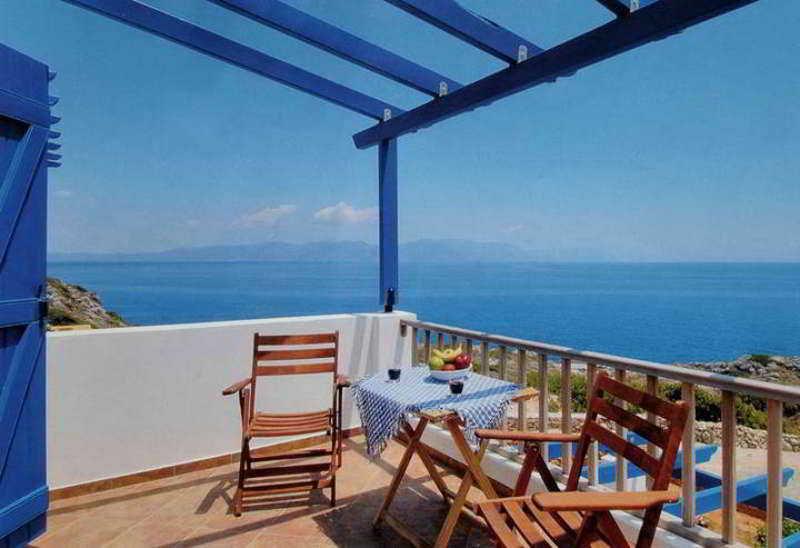 Platia Ammos Akrotiri Hotel מראה חיצוני תמונה