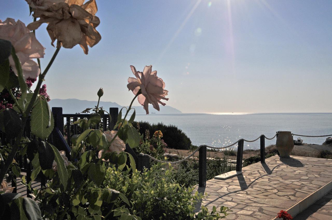 Platia Ammos Akrotiri Hotel מראה חיצוני תמונה