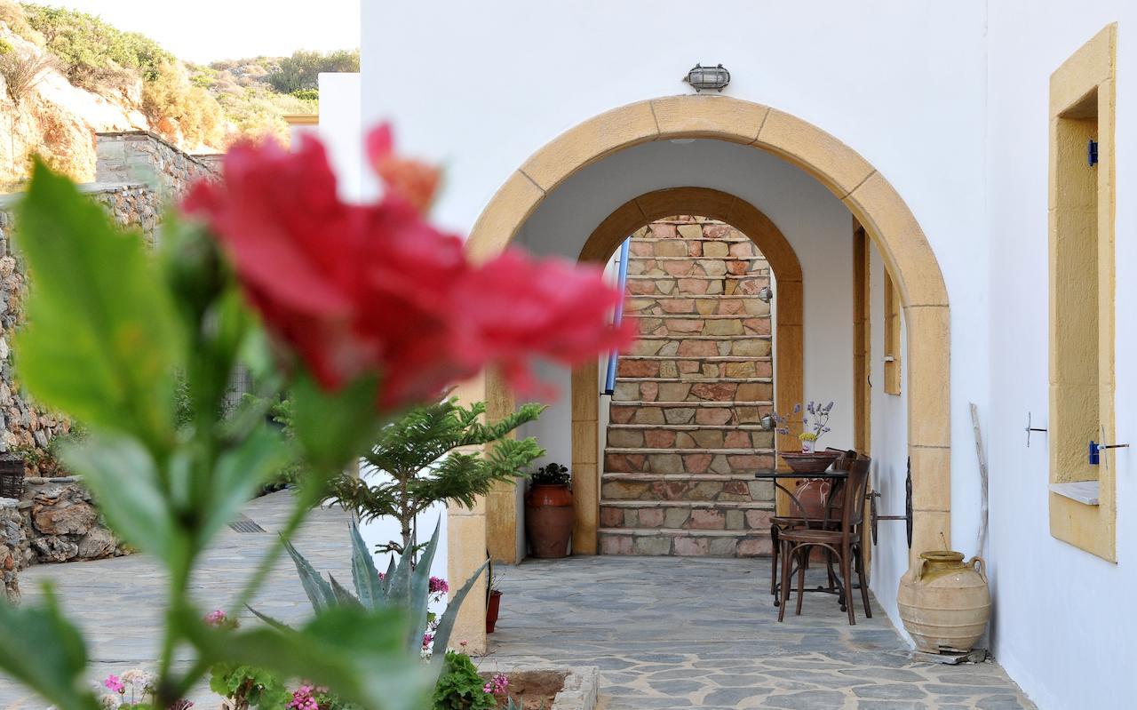 Platia Ammos Akrotiri Hotel מראה חיצוני תמונה