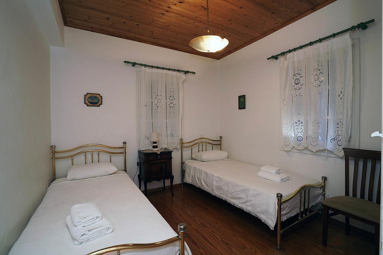 Platia Ammos Akrotiri Hotel מראה חיצוני תמונה