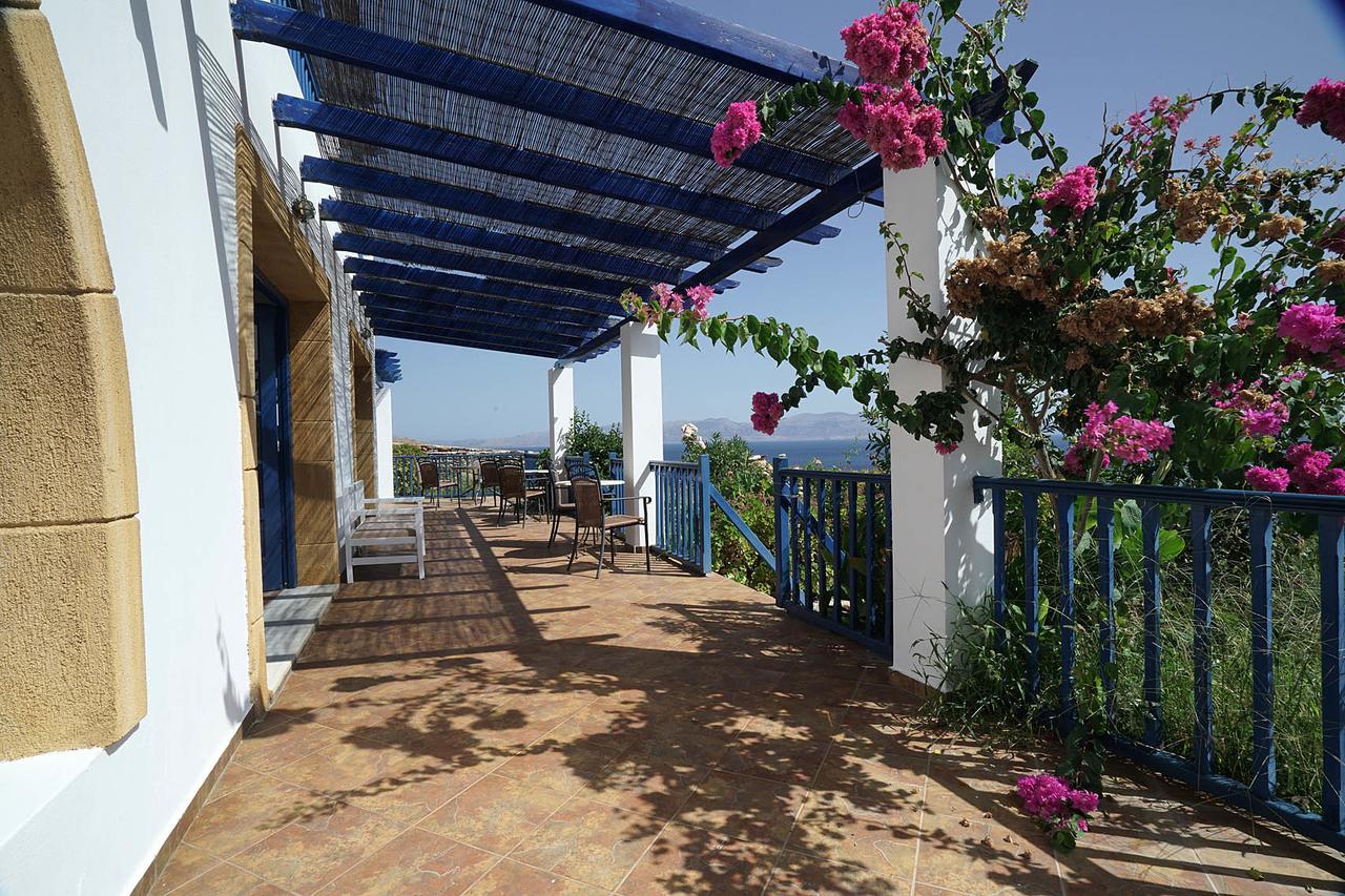 Platia Ammos Akrotiri Hotel מראה חיצוני תמונה