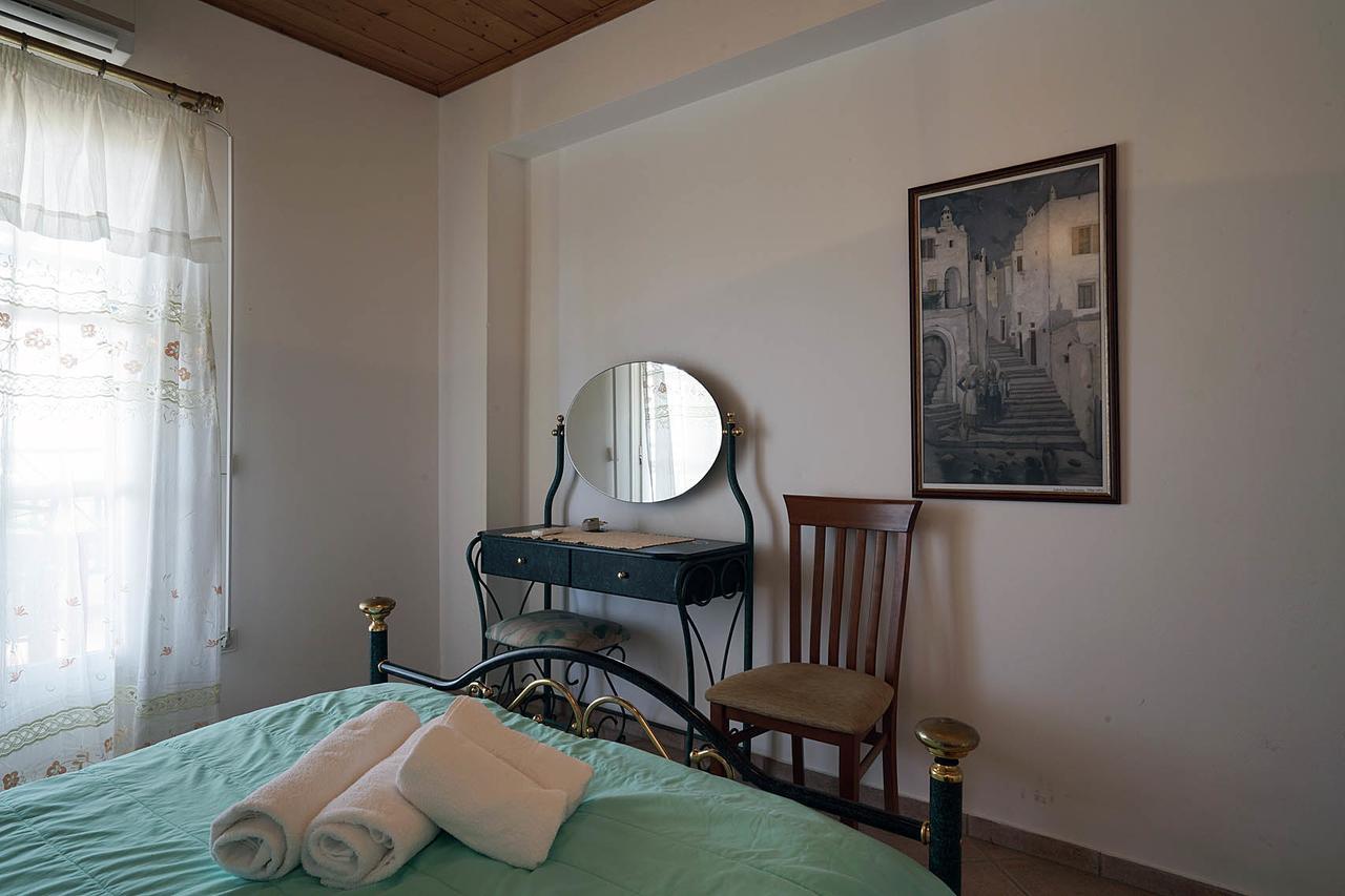 Platia Ammos Akrotiri Hotel מראה חיצוני תמונה