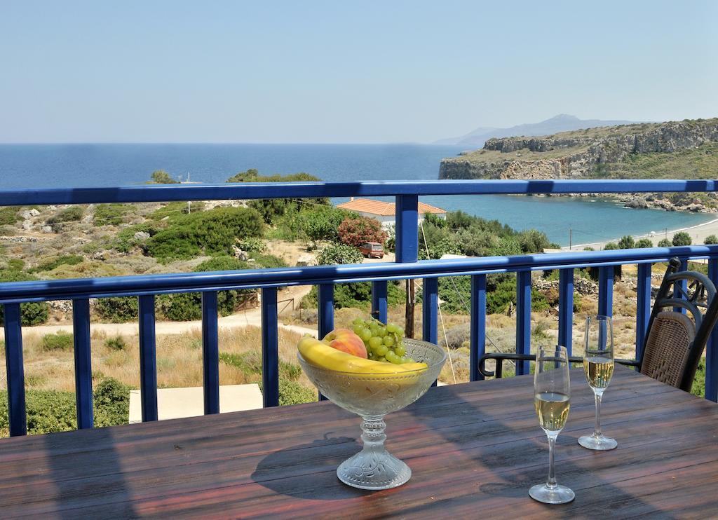 Platia Ammos Akrotiri Hotel חדר תמונה